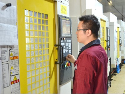 捷輝創(chuàng)丨模具生產廠家對于CNC加工中心安裝環(huán)境的要求