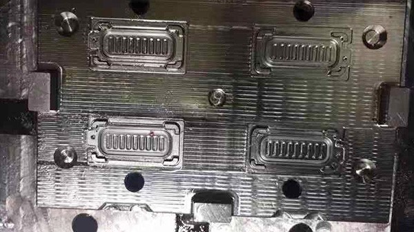 蘋果手機(jī)音量按鍵模具